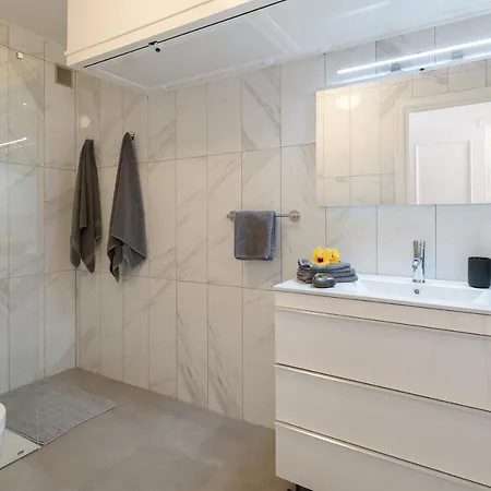 Apartament Sol Eterno - Luxury Aparmtent With Direct Oceanview And Extra Services